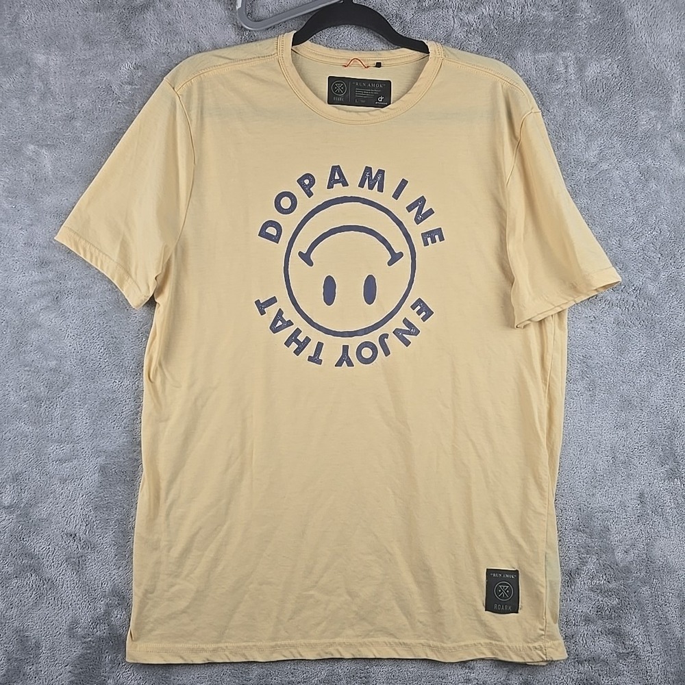 Roark Run Amok Graphic T-Shirt Mens Large Yellow Dopamine Performance Running